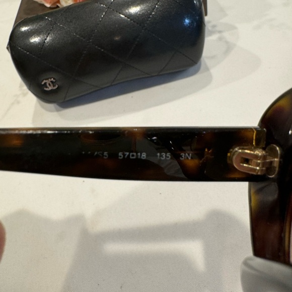 Authentic CHANEL sunglasses with case - Picture 8 of 13